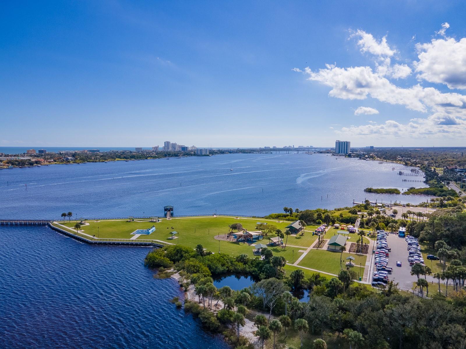 MASON & CARSWELLS HOLLY HILL - Residential