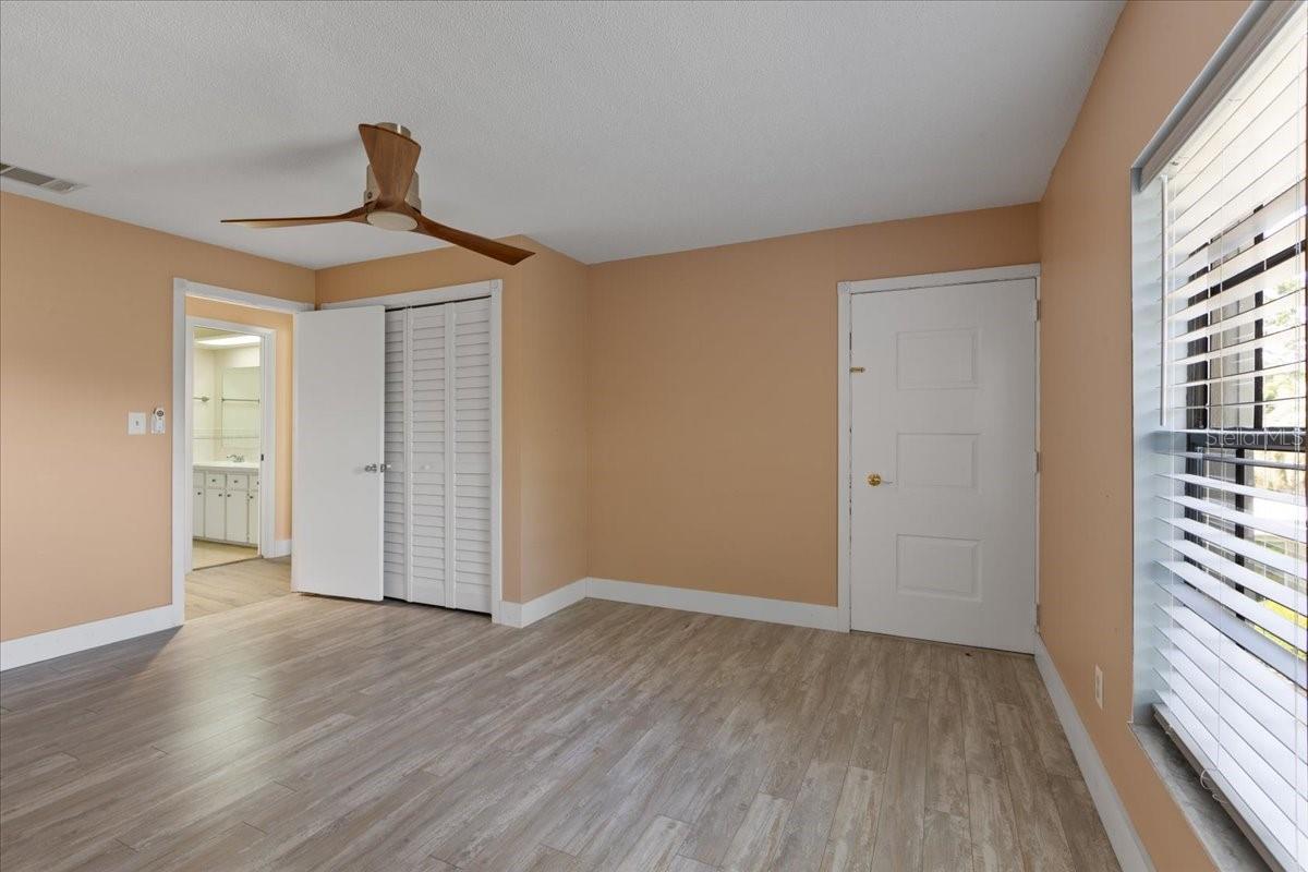 BAY VILLA CONDO - Residential