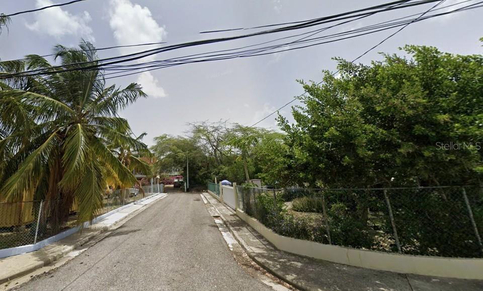 304 AVE LA PARGUERA