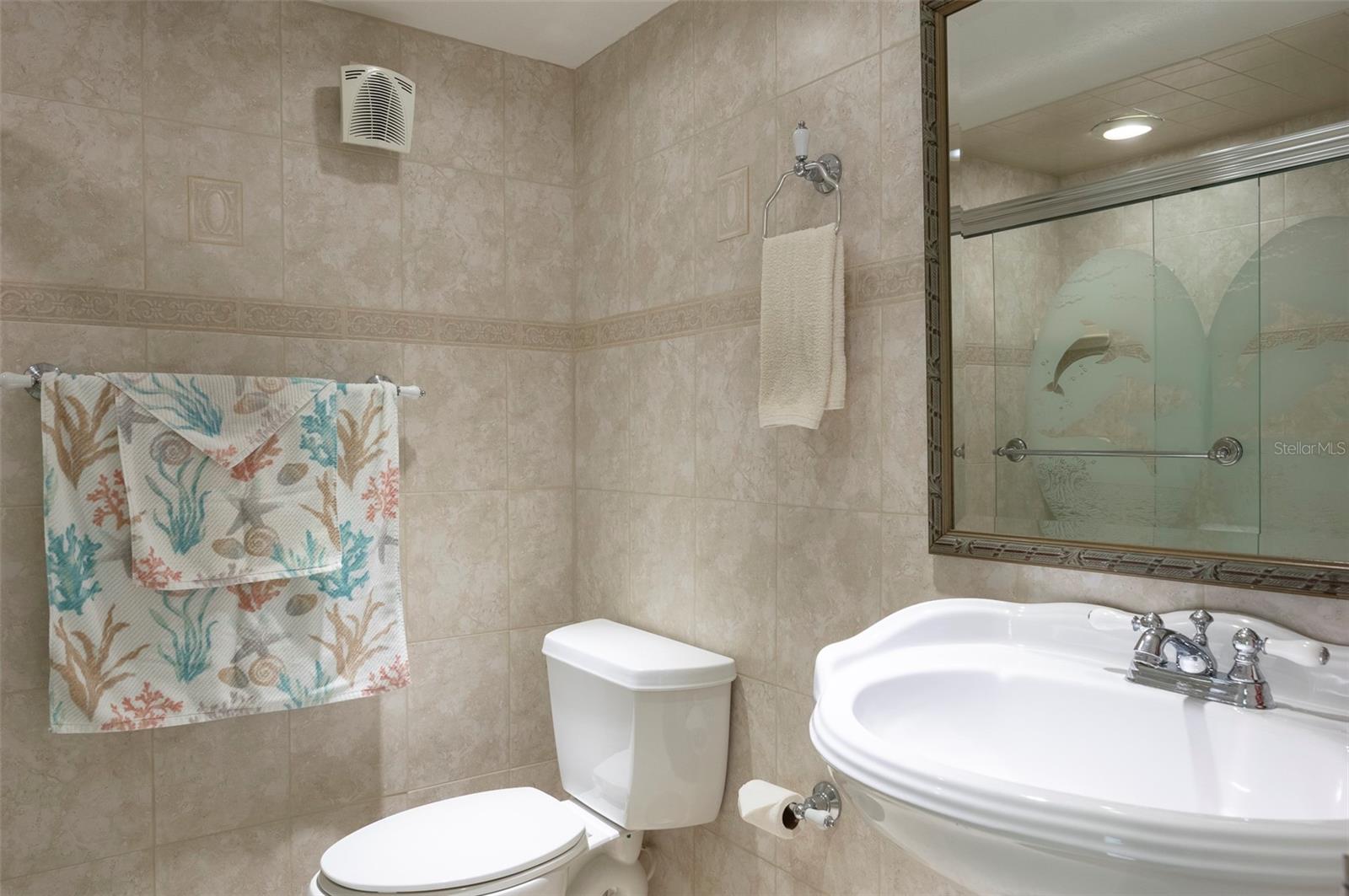 LANDMARK TOWERS 1 - Residential