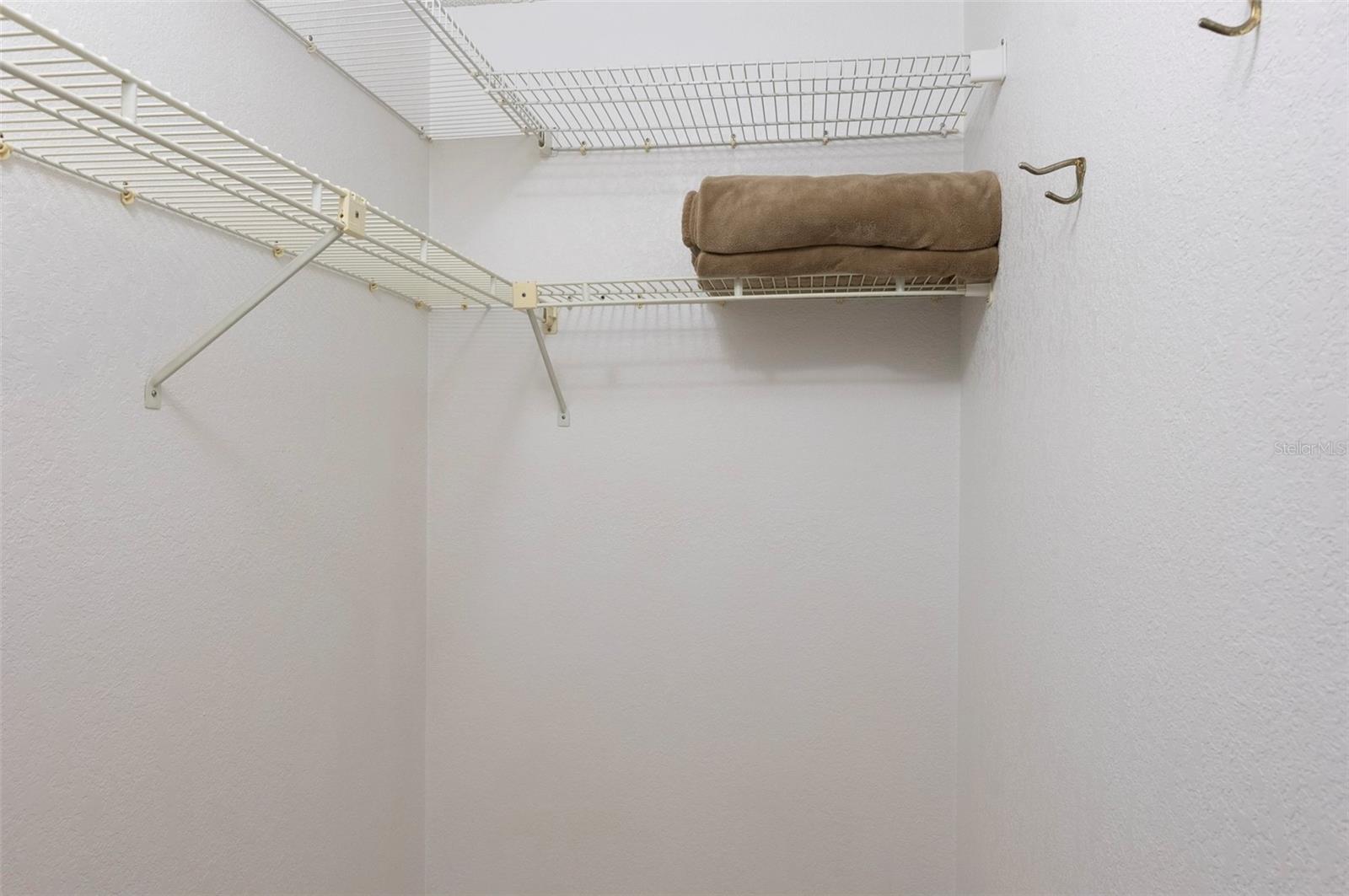 LANDMARK TOWERS 1 - Residential