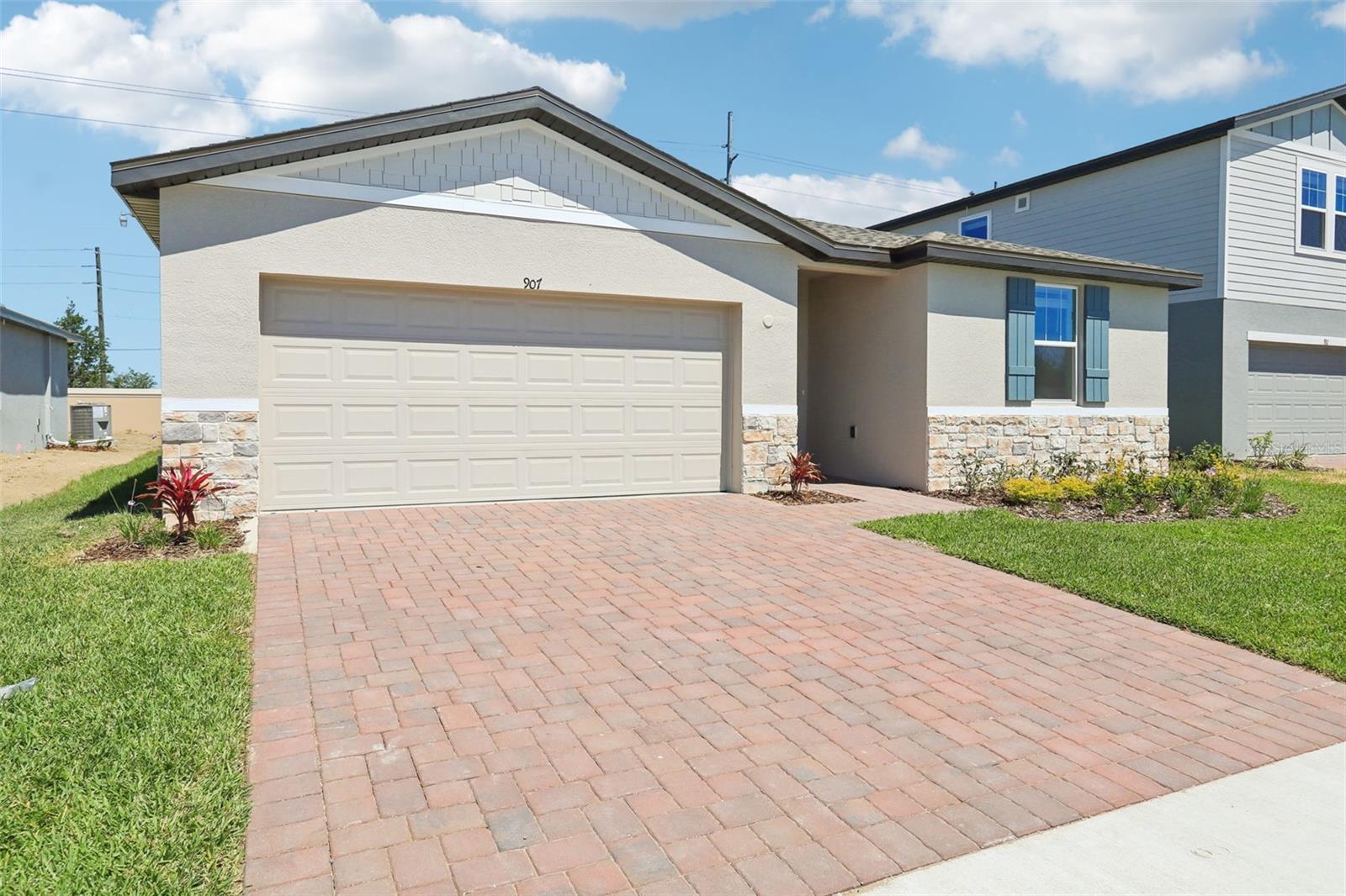 907 SAND SEA PLACE