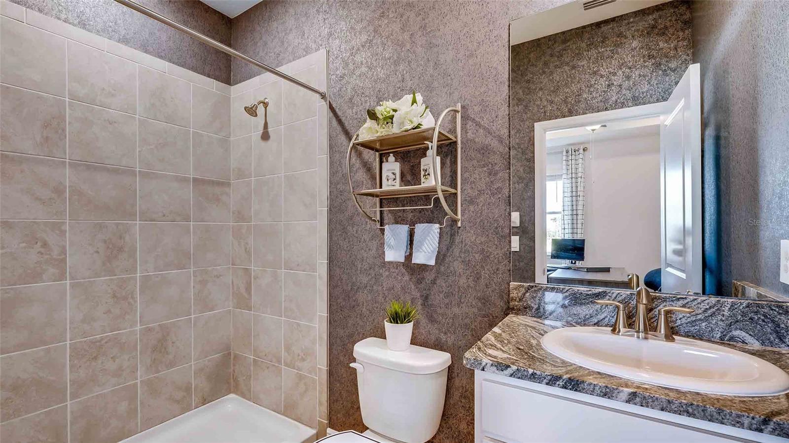 4319 HONEYBEE COURT