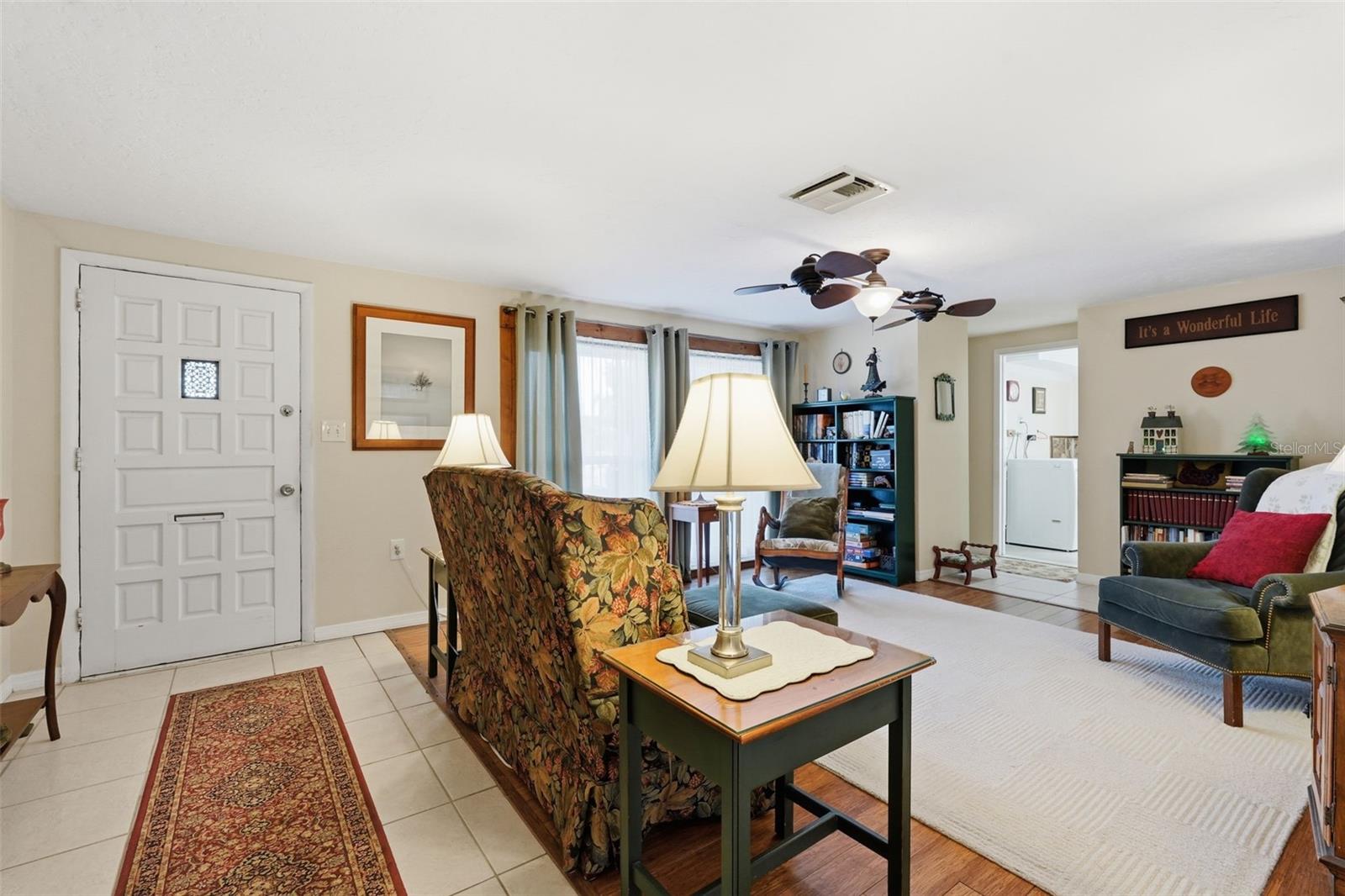 HOLIDAY LAKE ESTATES - Residential