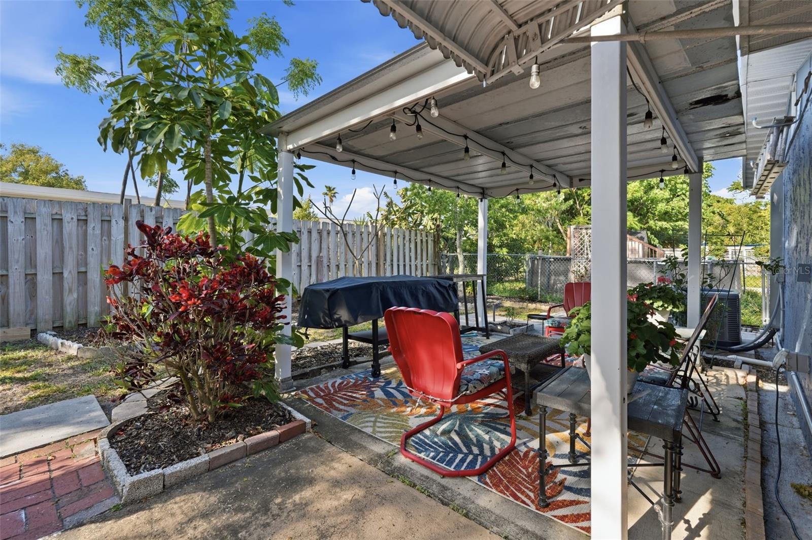 HOLIDAY LAKE ESTATES - Residential