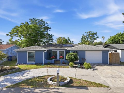 Photo of 3226 Fairmount Drive, Holiday, FL 34691 (MLS # TB8492456)