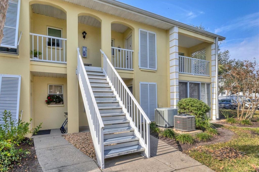 Photo of 402 Cerromar Circle N #207, Venice, FL 34293 (MLS # N6140757)