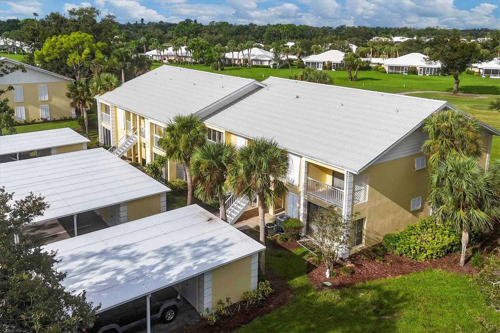 WESTCHESTER GARDEN & PLAN - Residential