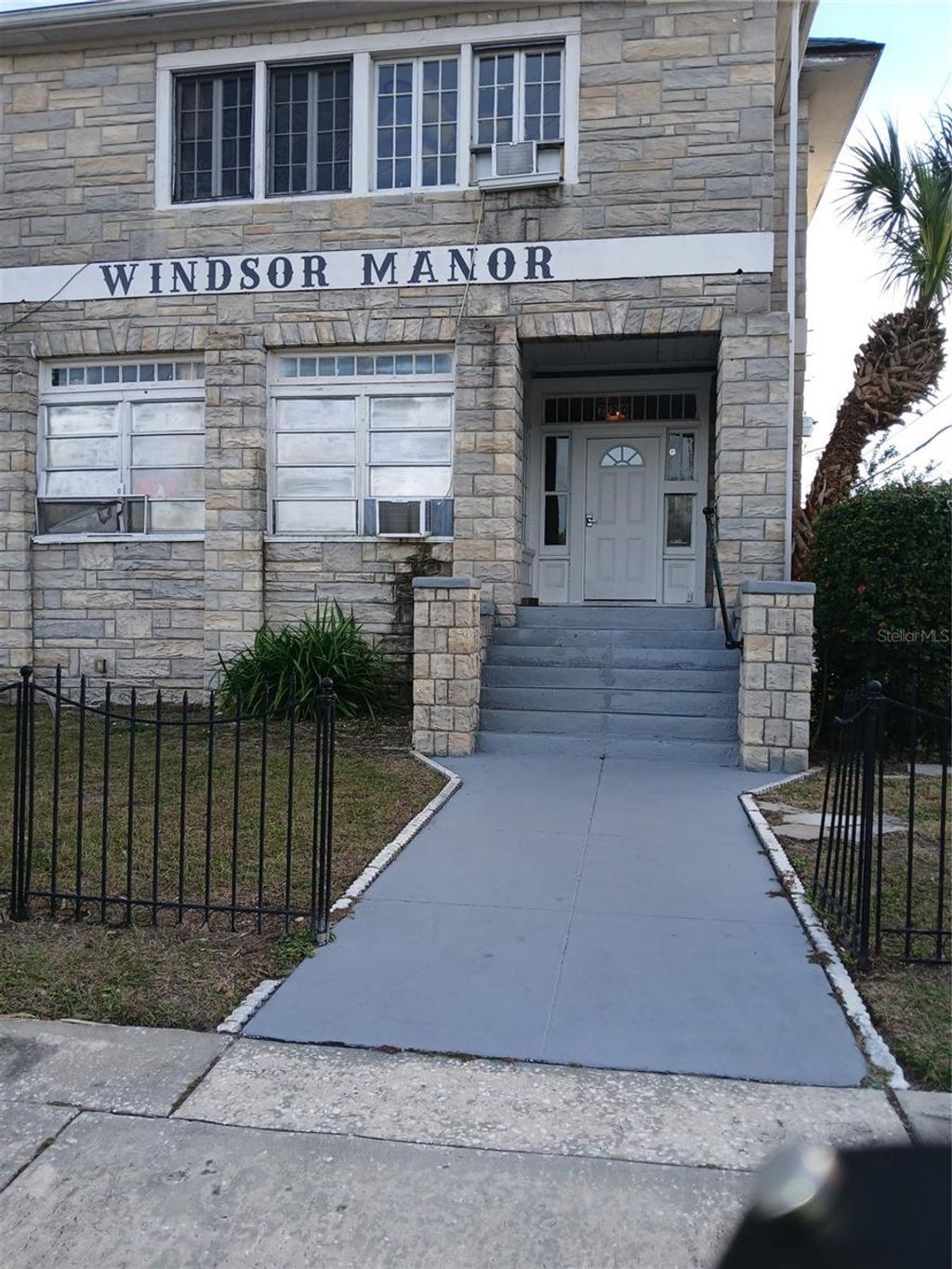 Photo of 730 4th Avenue N #2B, St Petersburg, FL 33701 (MLS # TB8473835)