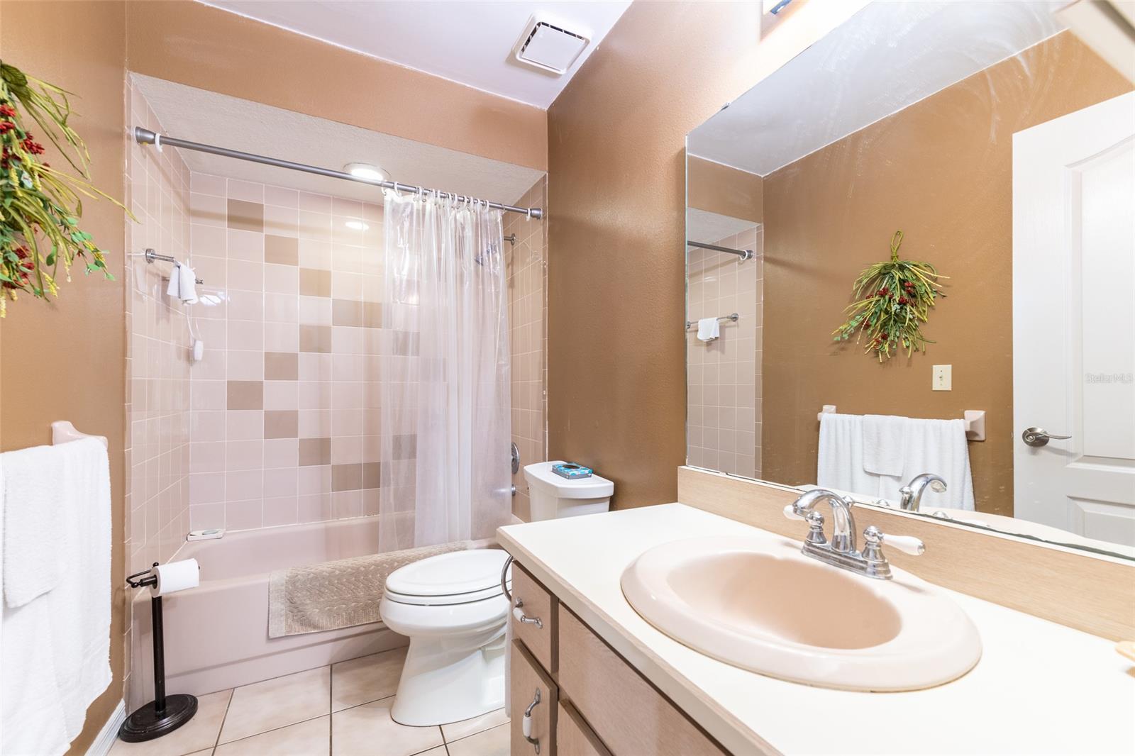 Florida Shores 03 - Residential