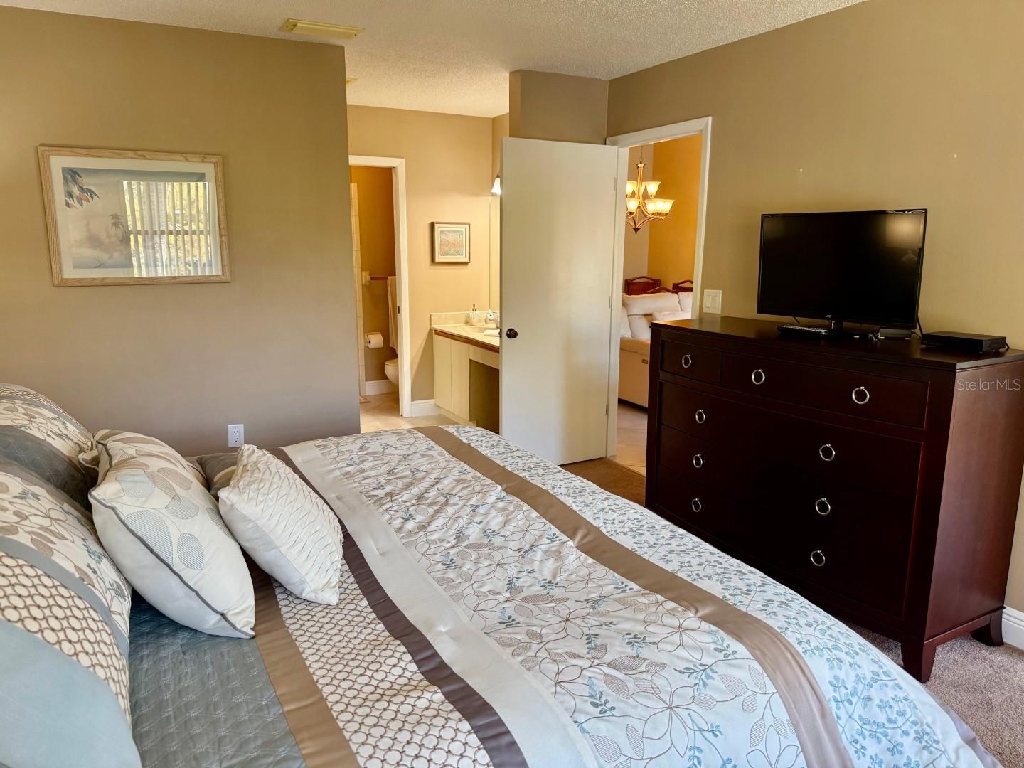 SHOREWALK BATH & TENNIS CLUB 17 - Residential