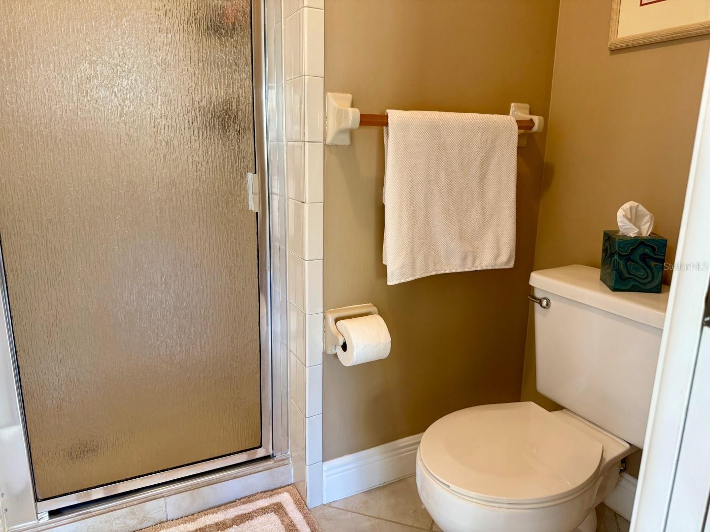 SHOREWALK BATH & TENNIS CLUB 17 - Residential