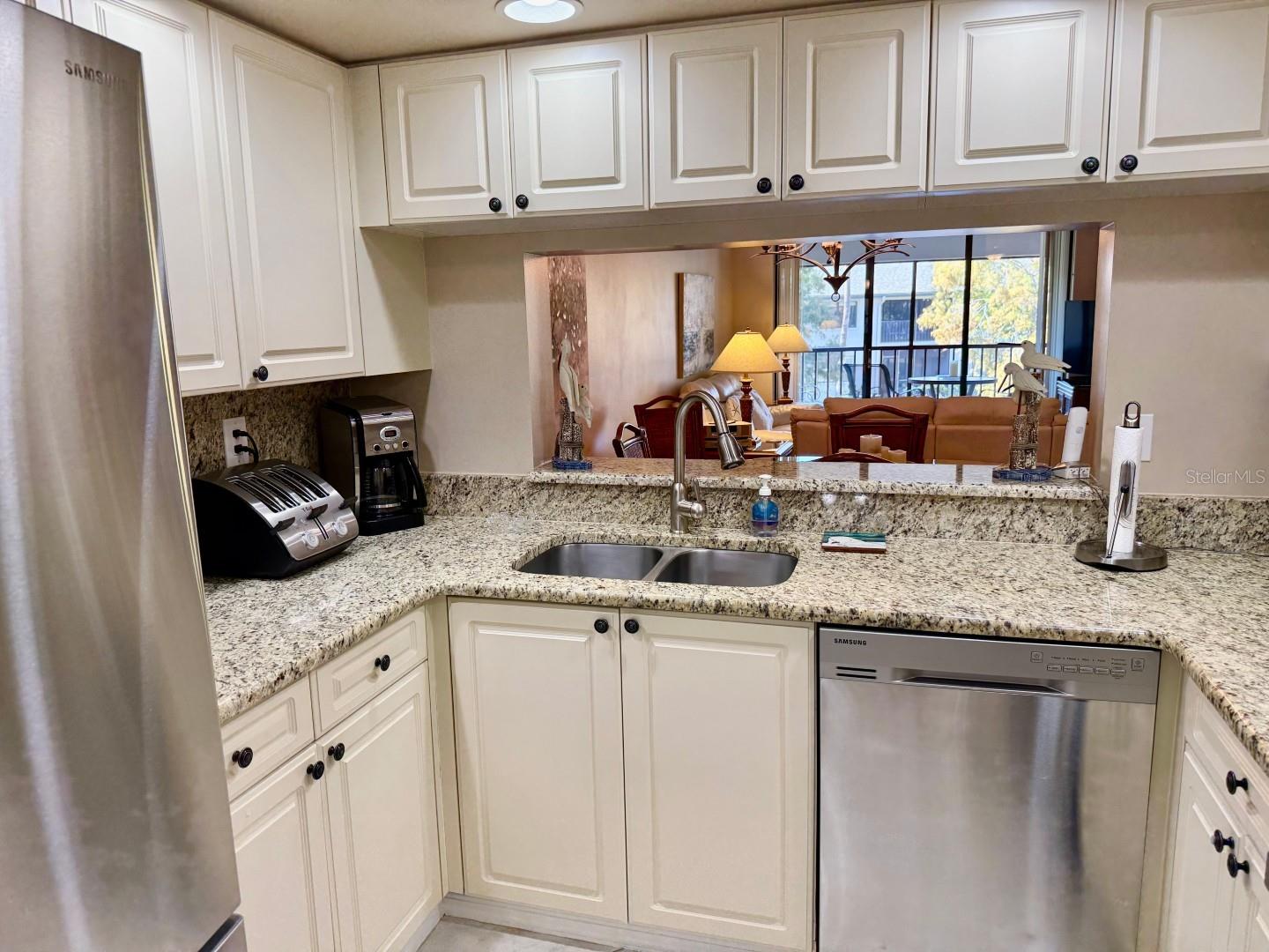 SHOREWALK BATH & TENNIS CLUB 17 - Residential