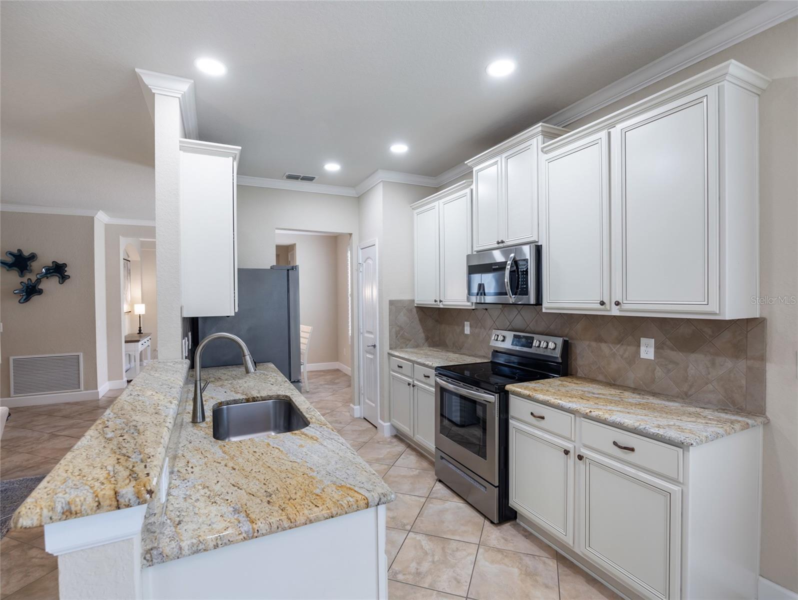 STONE CREEK BY DEL WEBB-PINEBROOK - Residential