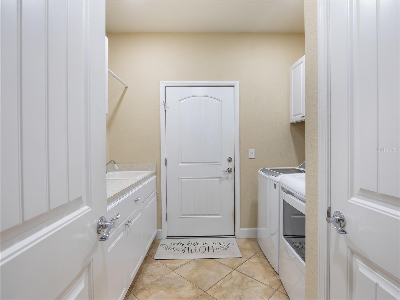 STONE CREEK BY DEL WEBB-PINEBROOK - Residential