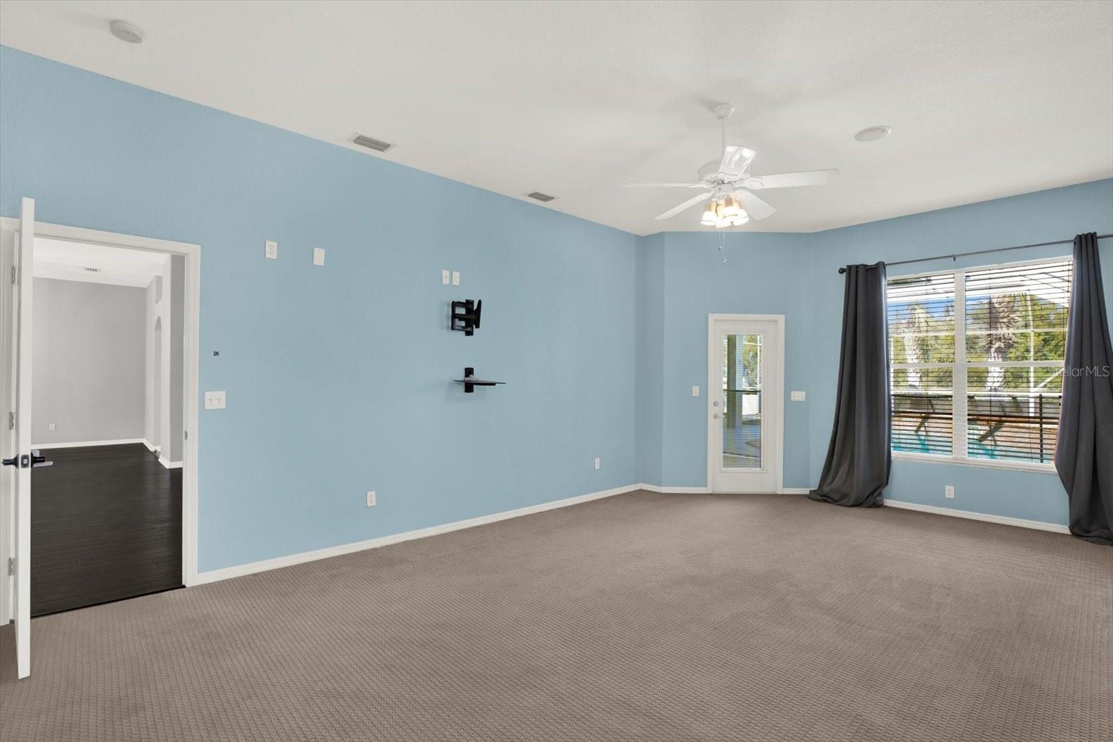 WHITAKER ESTATES - Residential