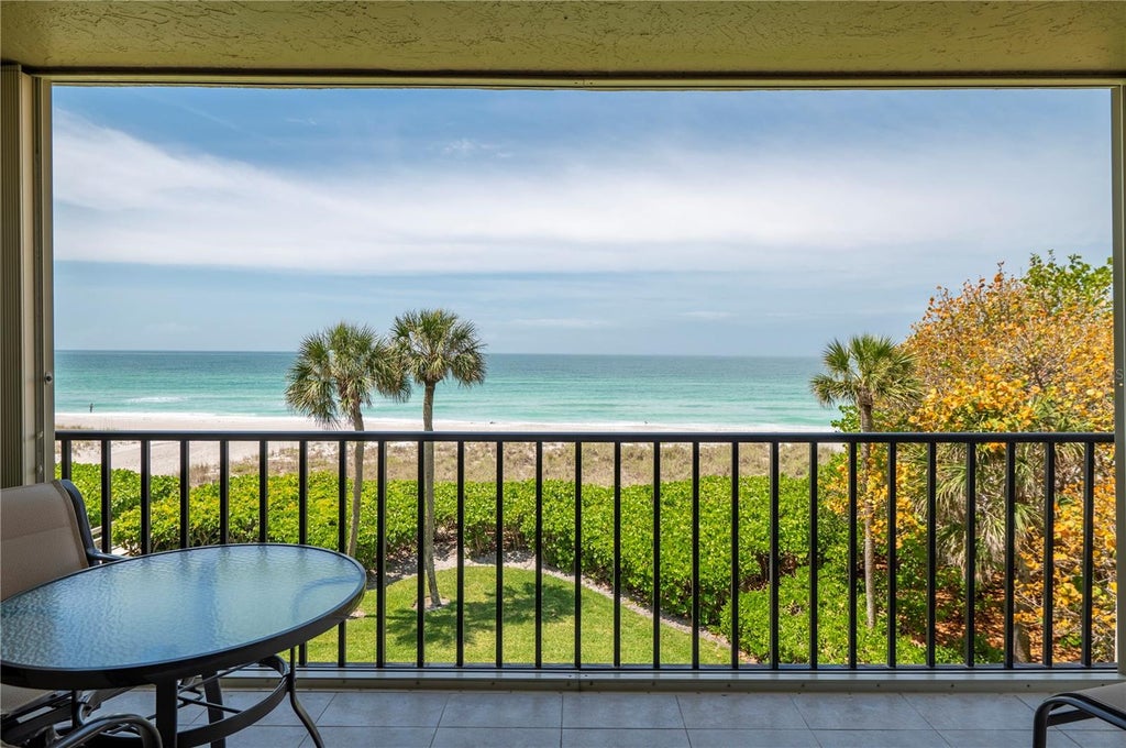 Photo of 2675 Gulf Of Mexico Drive #204, Longboat Key, FL 34228 (MLS # C7528792)