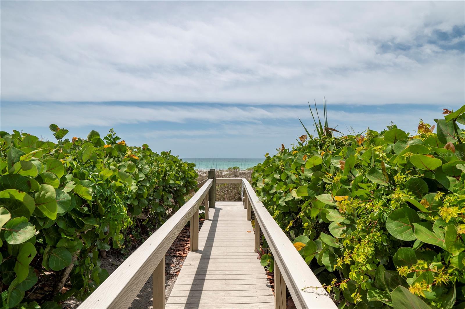 2675 GULF OF MEXICO DRIVE 204