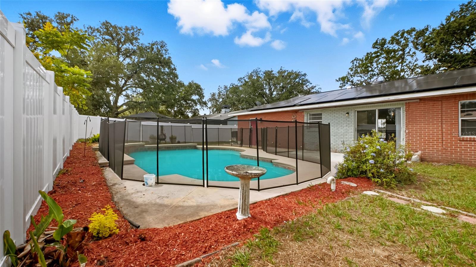 1404 SHADOW CREEK PLACE