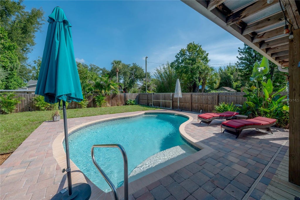 Photo of 203 W Frierson Avenue, Tampa, FL 33603 (MLS # TB8549214)