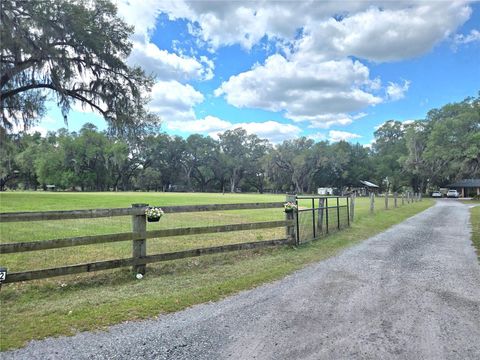 Tiny photo for 2672 SE 35th Street, Summerville, FL 33585 (MLS # OM723530)