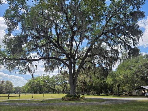 Tiny photo for 2672 SE 35th Street, Summerville, FL 33585 (MLS # OM723530)