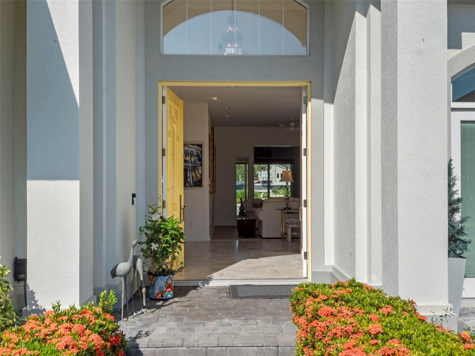 YACHT CLUB ISLAND ESTATE - Residential