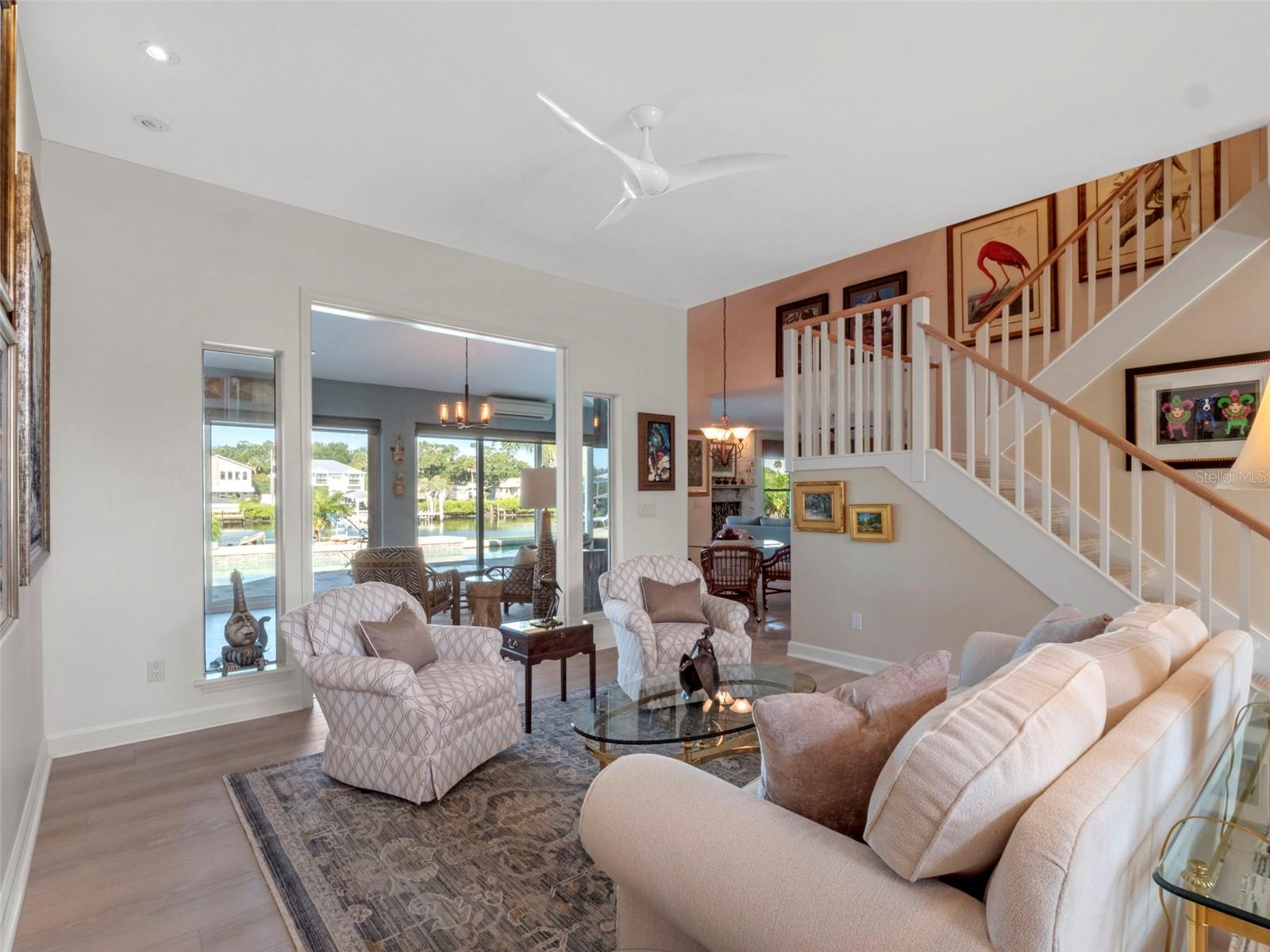 YACHT CLUB ISLAND ESTATE - Residential