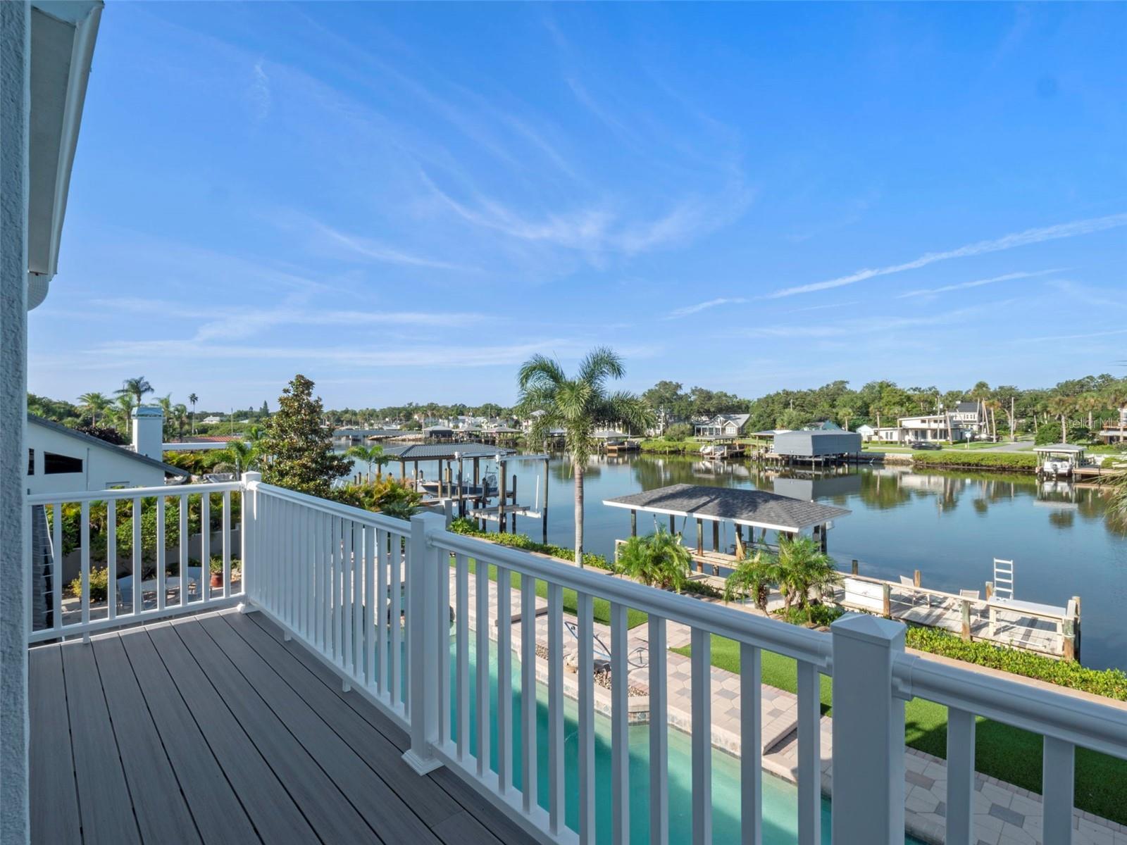 YACHT CLUB ISLAND ESTATE - Residential
