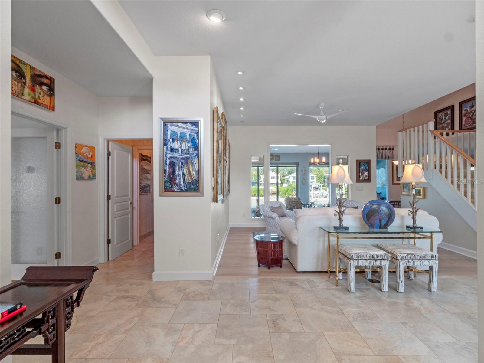 YACHT CLUB ISLAND ESTATE - Residential
