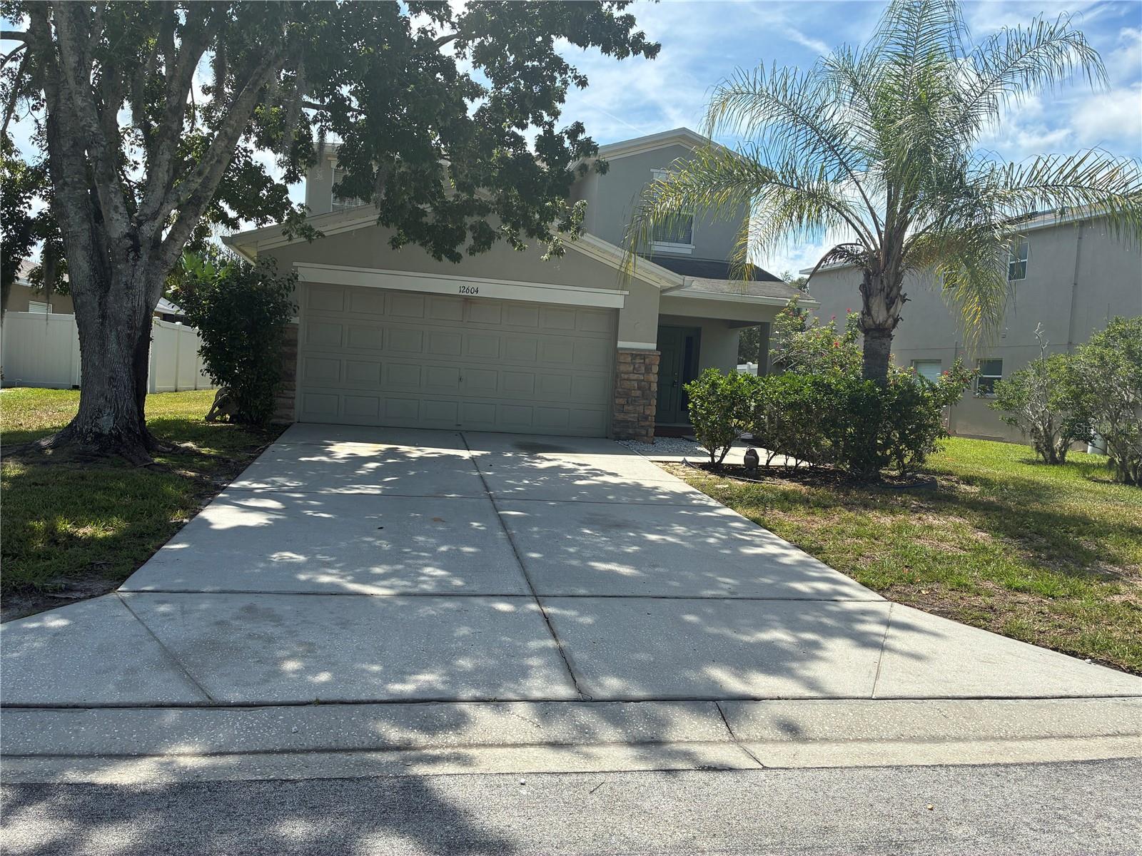 Outstanding 5 bedroom/2.5 bath home in the popular Verandahs community. Spacious and open great room floor plan with kitchen and breakfast bar overlooking the living area. Master bedroom is located on the first floor with plenty of room for oversize furniture and huge walk in closet. Master bath has garden tub for soaking and relaxing. Additional bedrooms are upstairs along with a large loft area great for living/working/playing. Nice sized yard is great for outdoor living and entertaining. Easy access to major roads for travel convenience to greater Tampa and beyond. *Freshly painted interior*