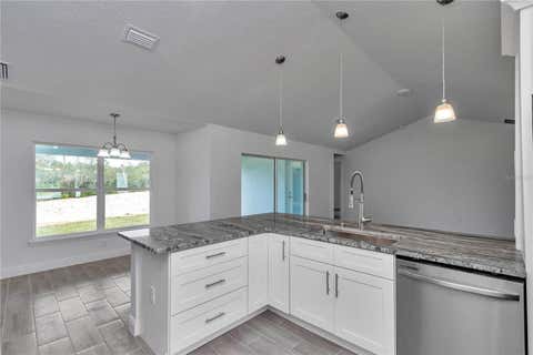 Tiny photo for 17540 SW 17th Circle, Ocala, FL 34473 (MLS # OM729564)