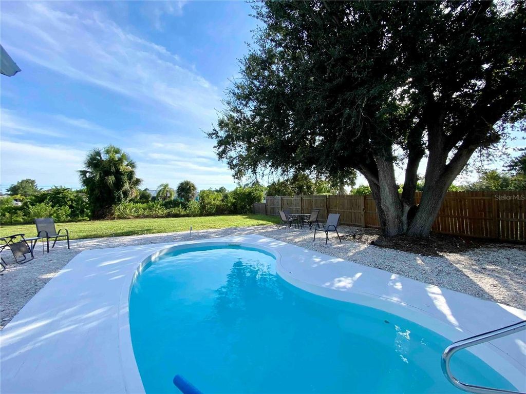 Photo of 7113 Regina Drive, Englewood, FL 34224 (MLS # L4961640)