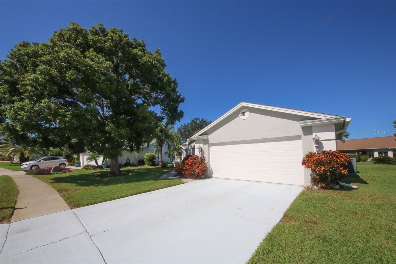 THE ESTATES - Residential