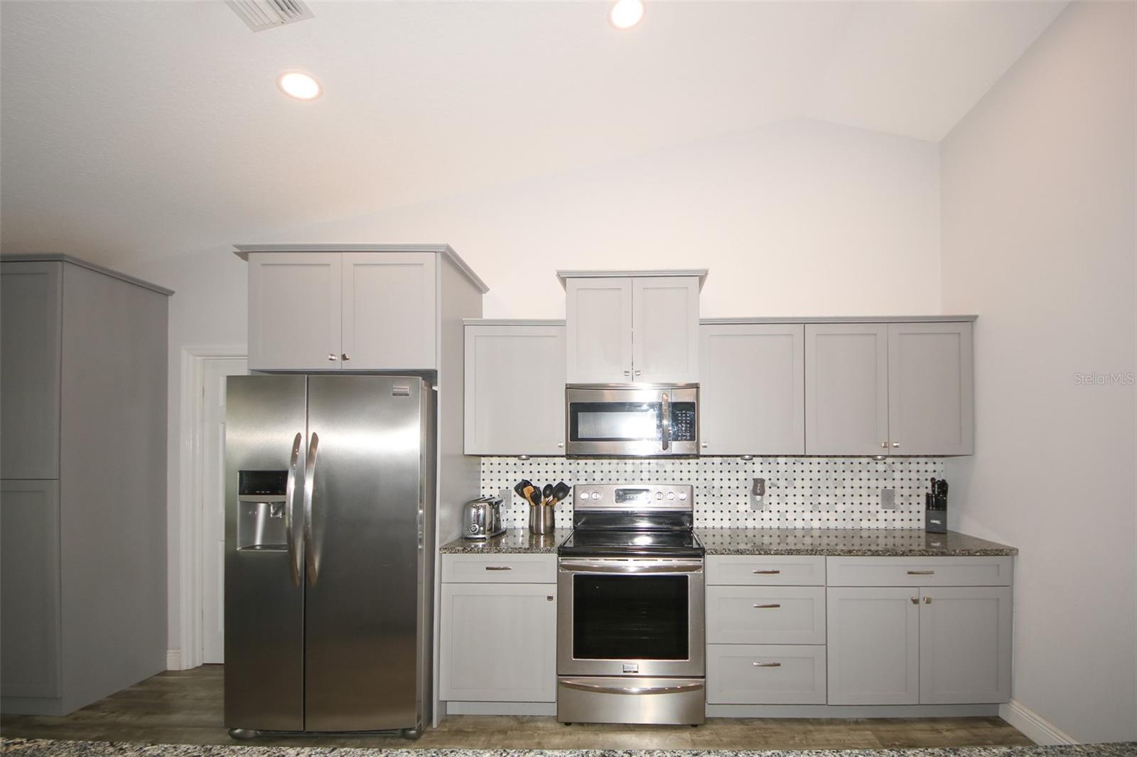 THE ESTATES - Residential