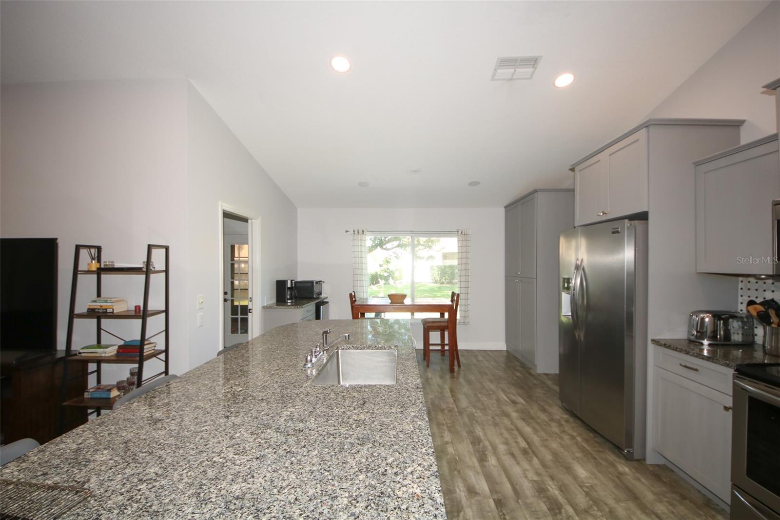 THE ESTATES - Residential