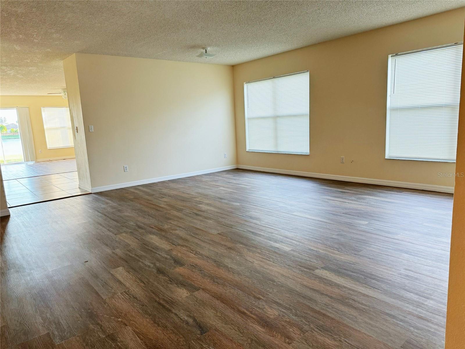 15090 WATERFORD CHASE PKWY