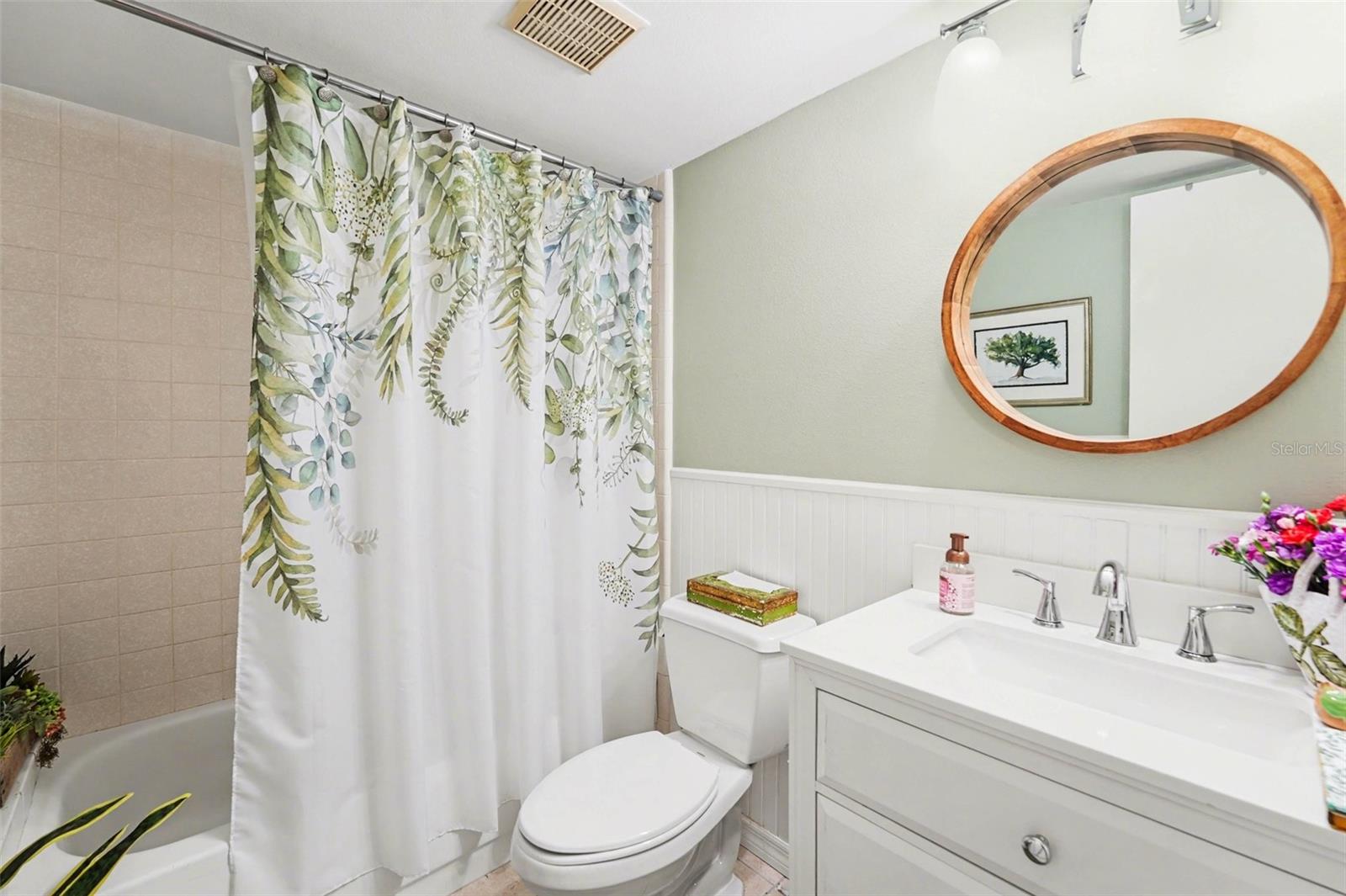 PINE RIDGE AT PALM HARBOR CONDO - Residential