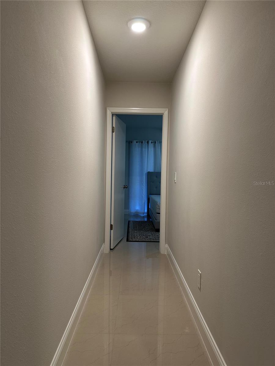 BLOOMINGDALE SEC C UNIT 2 - Residential Lease