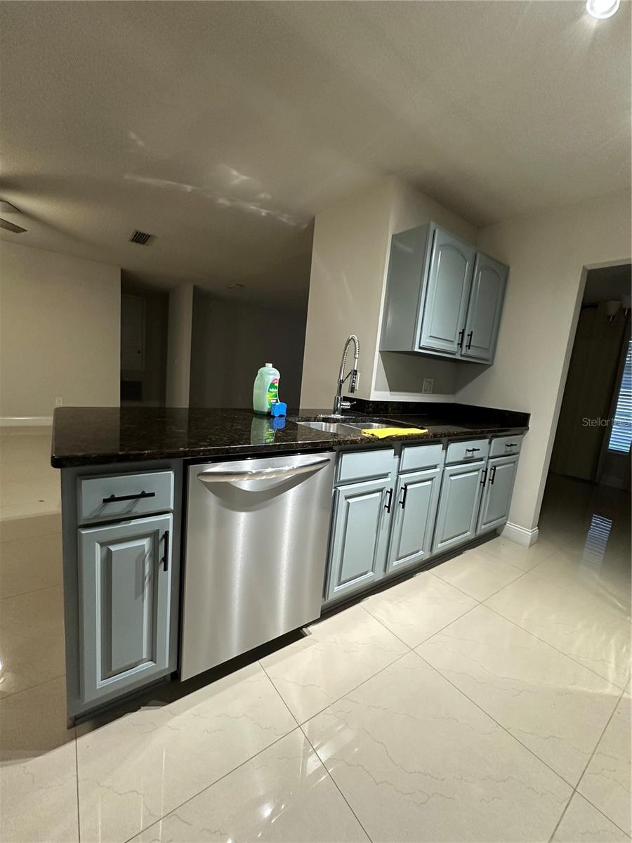 BLOOMINGDALE SEC C UNIT 2 - Residential Lease