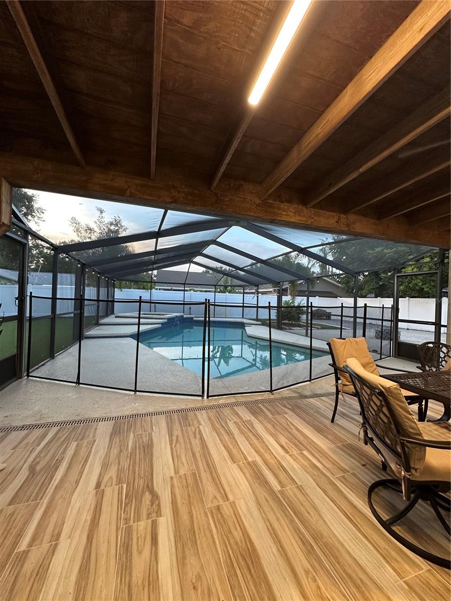 BLOOMINGDALE SEC C UNIT 2 - Residential Lease