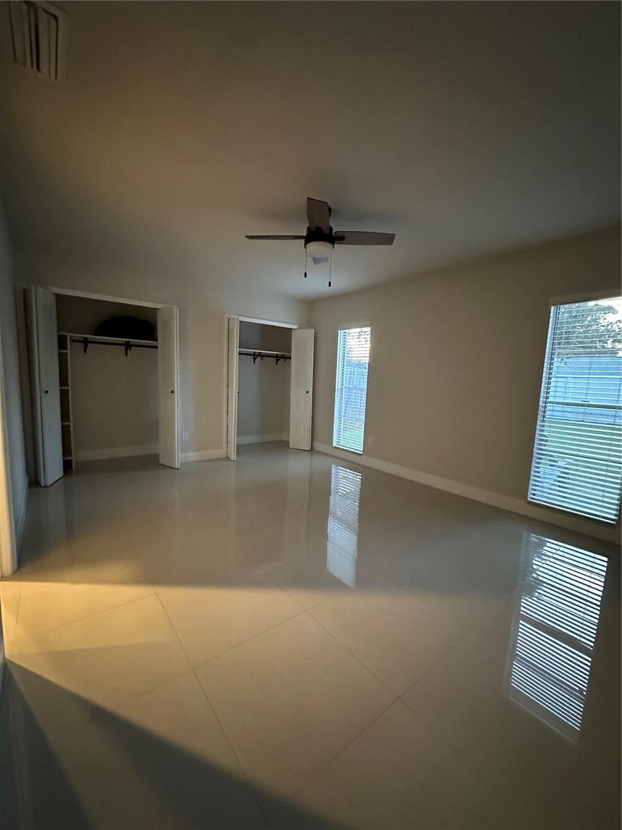 BLOOMINGDALE SEC C UNIT 2 - Residential Lease