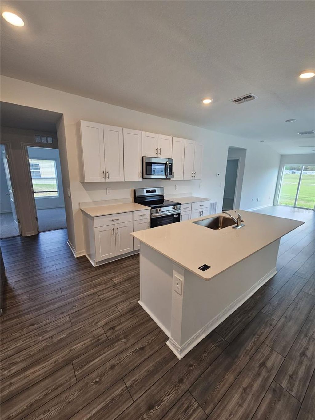 Photo of 3713 NE 30th Terrace, Ocala, FL 34479 (MLS # S5145673)