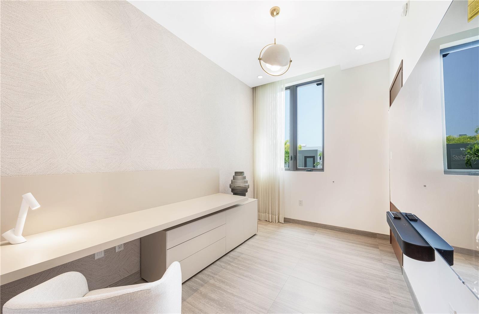 THE ISLES - Residential