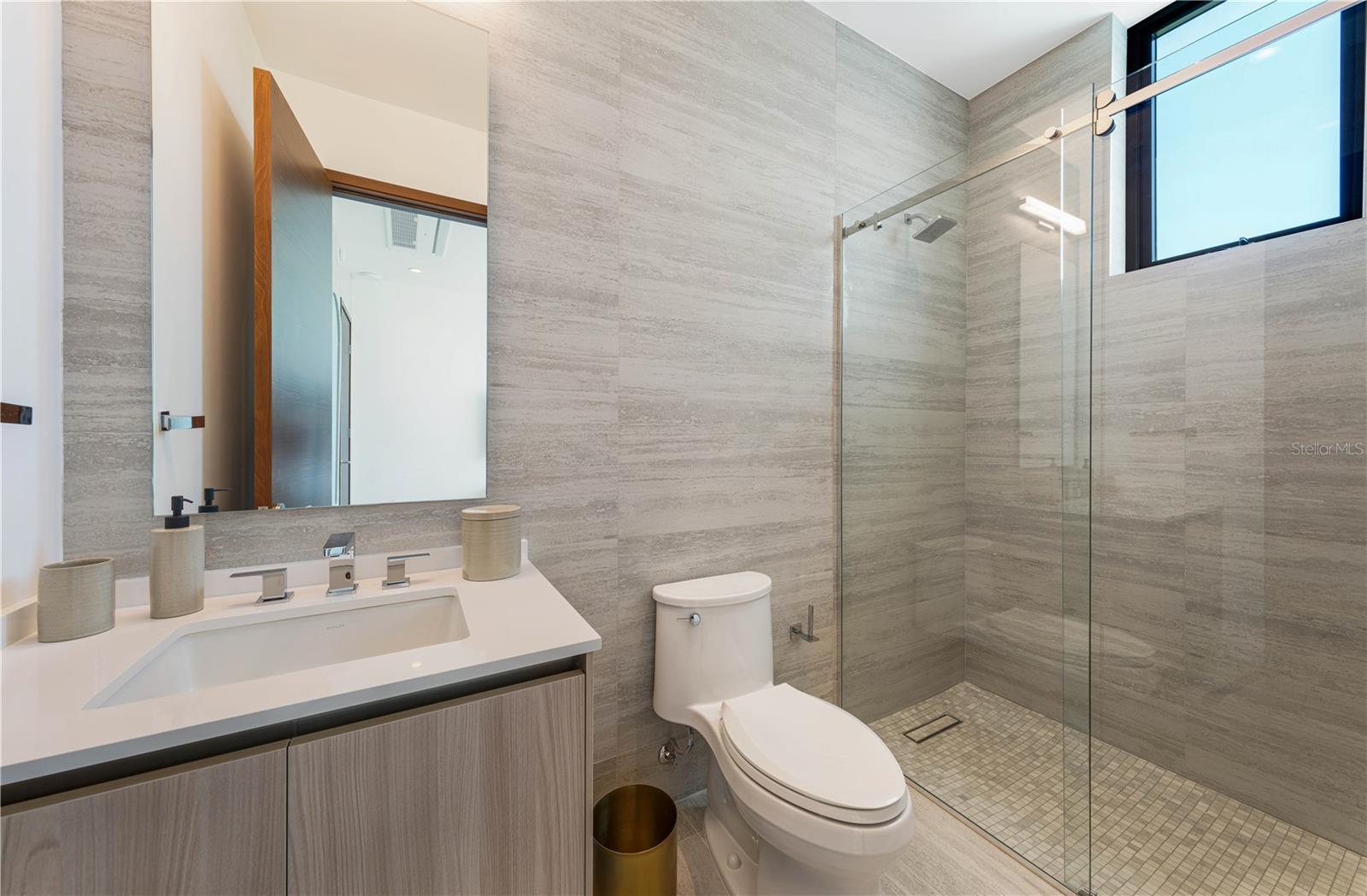 THE ISLES - Residential