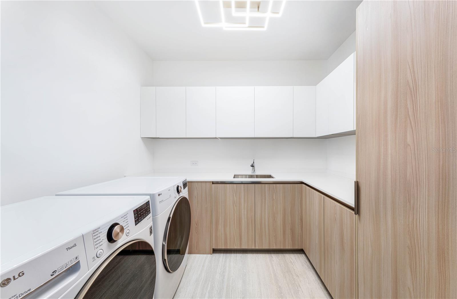 THE ISLES - Residential