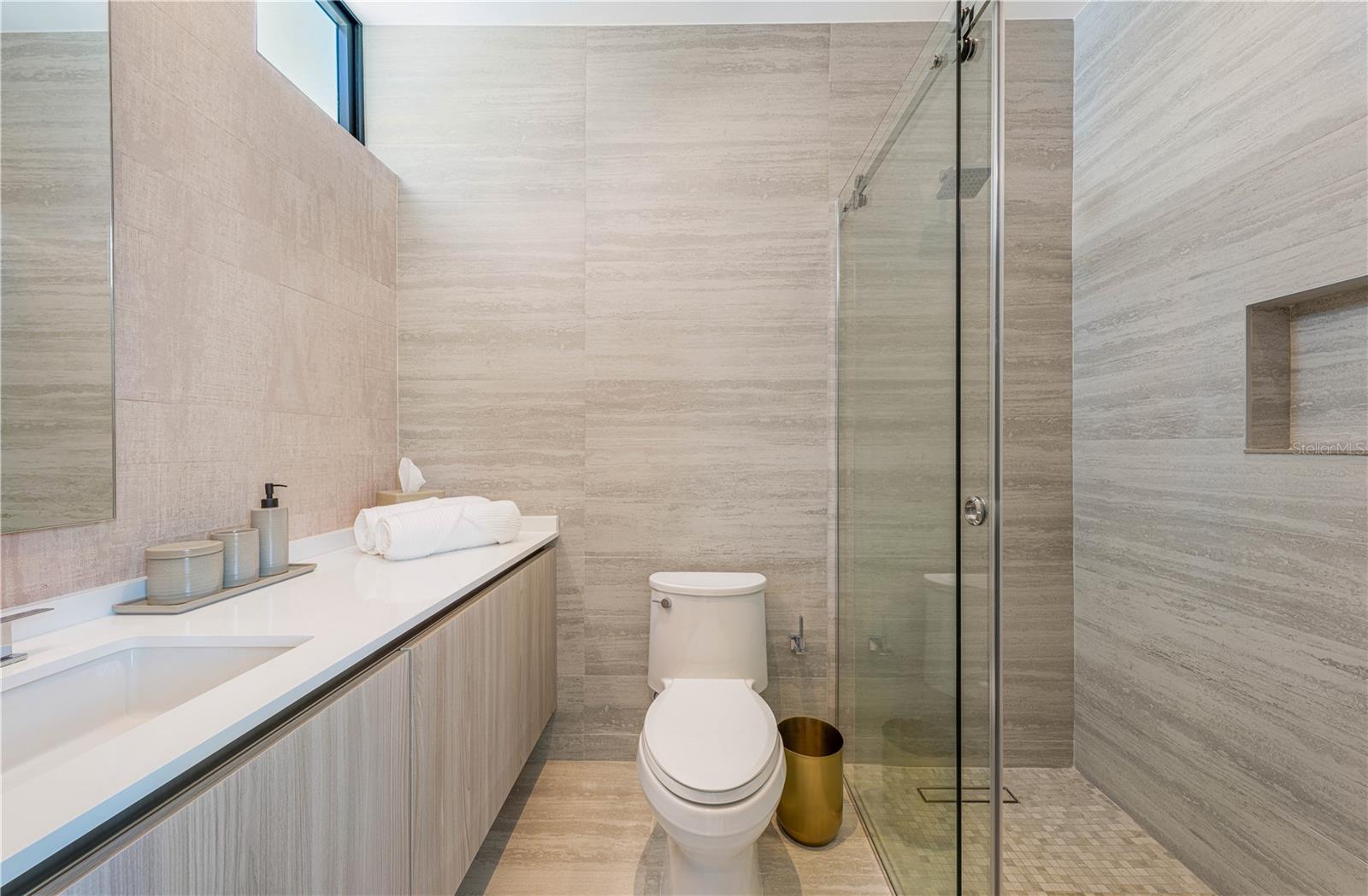 THE ISLES - Residential