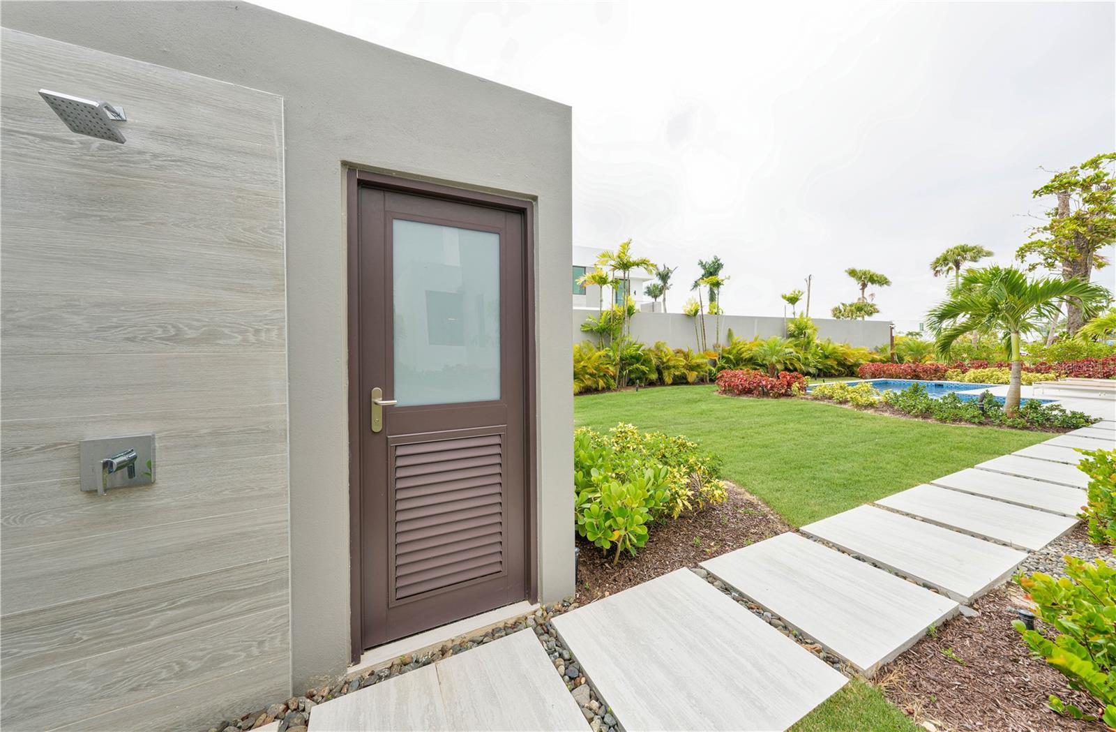 THE ISLES - Residential