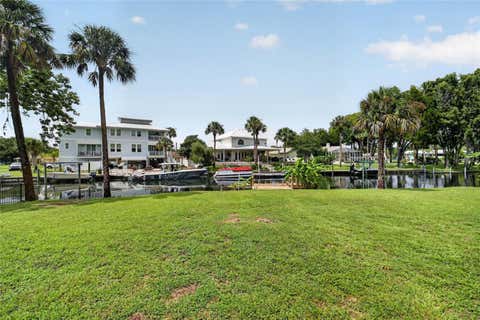 Tiny photo for 232 SE Kings Bay Dr, Crystal River, FL 34429 (MLS # OM729559)