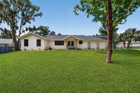 Photo of 232 SE Kings Bay Dr, Crystal River, FL 34429 (MLS # OM729559)